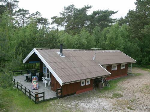 Three-bedroom Holiday Home In Nex� 10