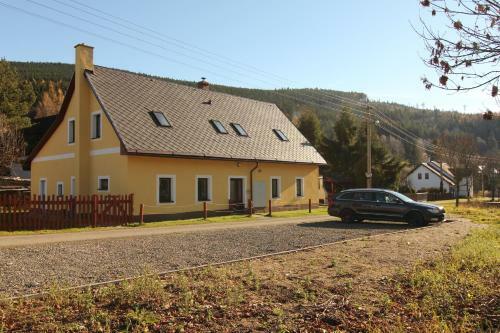 Apartment Ostru?n�