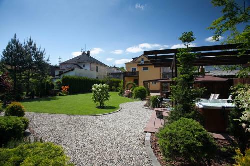 Villa Party House