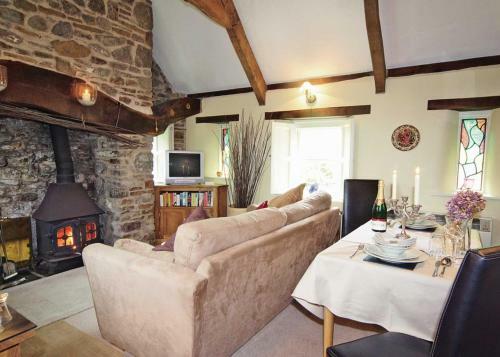 Primrose Cottage III