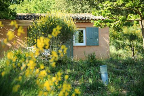 La Colline Des Ocres
