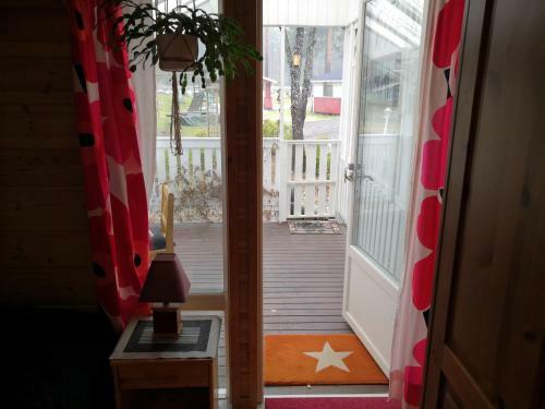 B&B Mansikka