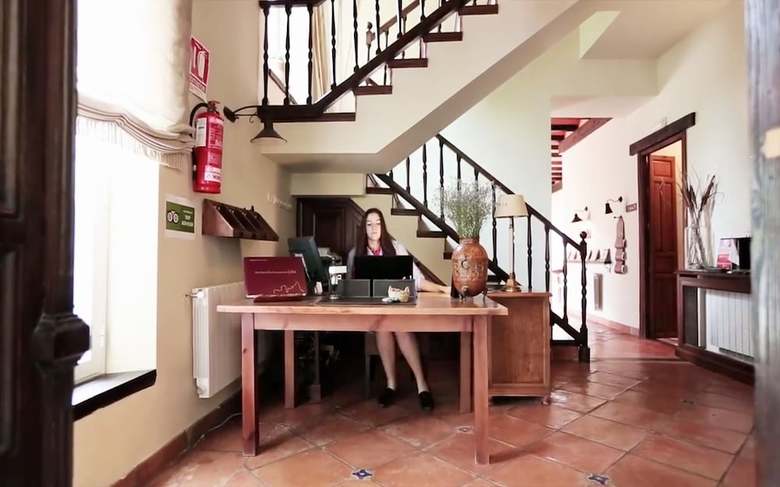 Hotel Las Aguas De Arbuniel