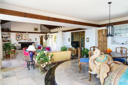 Villa Rotonda Sundays