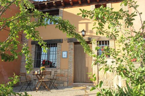 Agroturismo La Caseja De Ayll�n