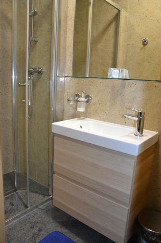 Hostal Penzion Aurooms