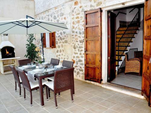 Spacious Holiday Home In Buger Sapin With Private Pool