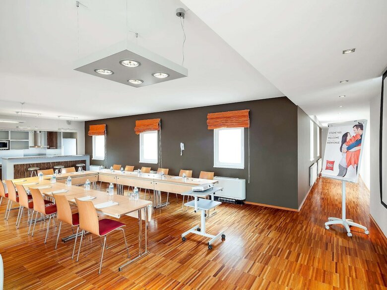 Hotel Ibis Old Town