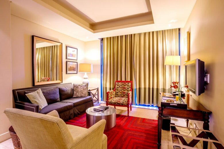 Hotel Royal Palm Gateway