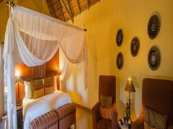 Hotel Shishangeni Camp