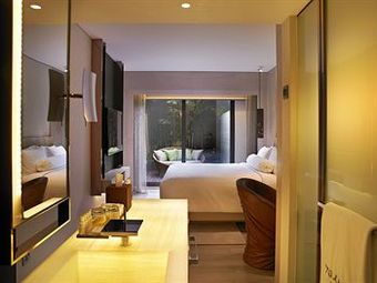 Hotel Boutique Naumi Hotel