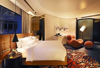 Hotel Boutique Naumi Hotel