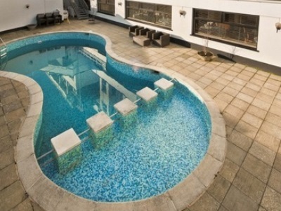 The Cliffeside Hotel