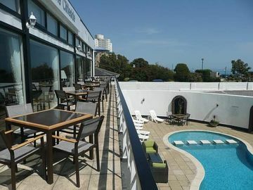 The Cliffeside Hotel