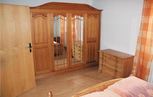 Four-bedroom Apartment Flo� 0 03
