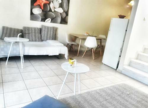 Marianna Apartments