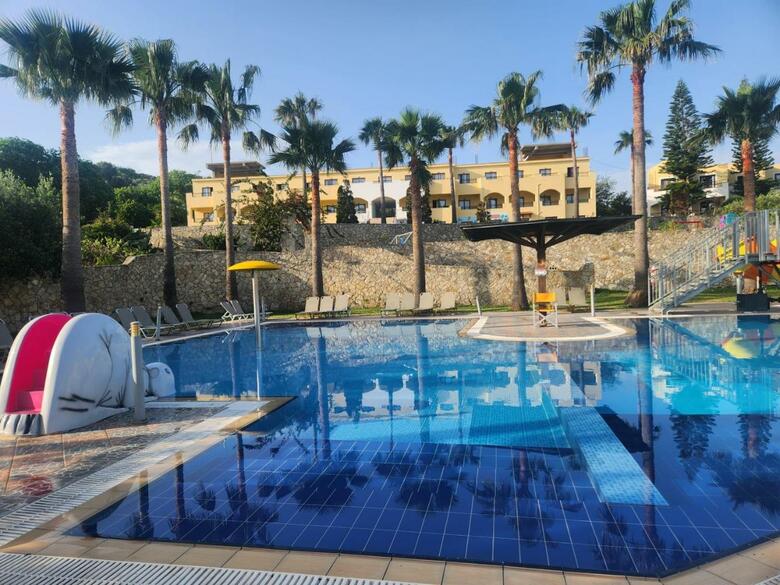 Hotel Almyrida Village & Water Park