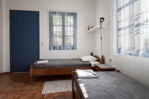 7 Olives Apartments