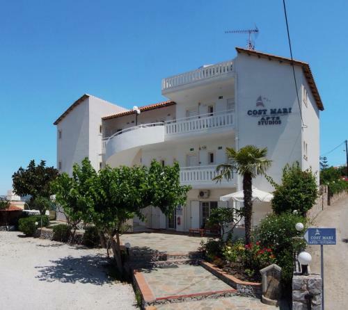 Apartamento Costmari