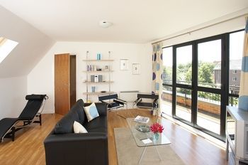 Apartamentos Saco Derby