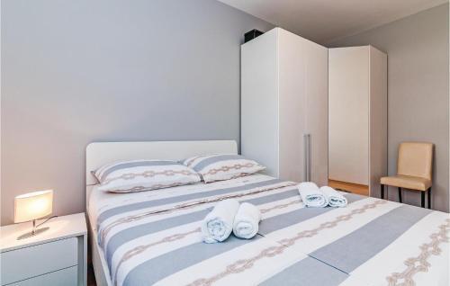 Three-bedroom Holiday Home Petrcane 05