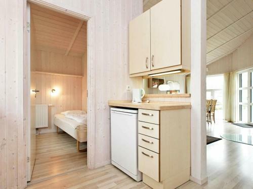 Two-bedroom Holiday Home In Gr�mitz 25