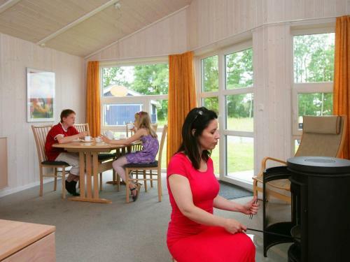 Two-bedroom Holiday Home In Gr�mitz 1