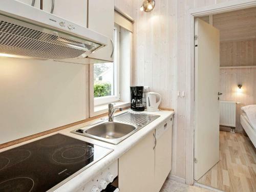 Three-bedroom Holiday Home In Gr�mitz 11