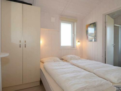 Two-bedroom Holiday Home In Gr�mitz 17