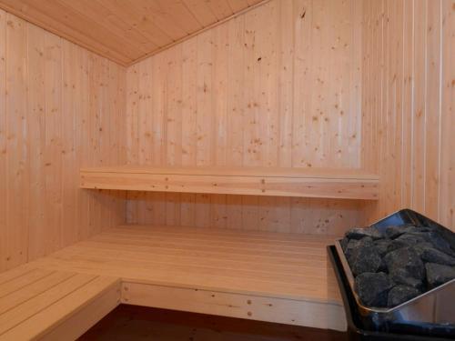 Three-bedroom Holiday Home In Gr�mitz 20