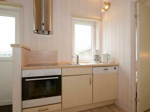 Three-bedroom Holiday Home In Gr�mitz 17