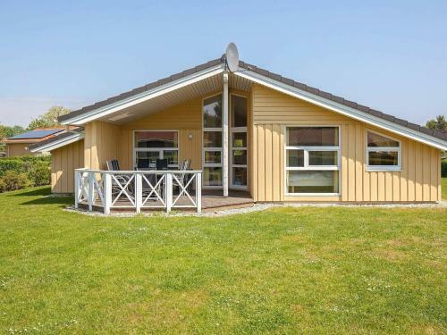 Four-bedroom Holiday Home In Gr�mitz