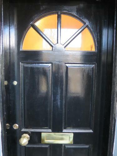 Buccleuch Street Apartment