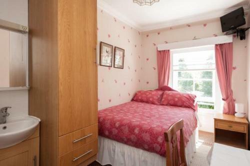 Edinburgh Beachfront B&B