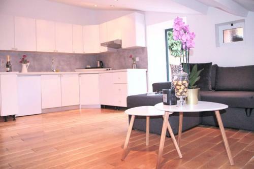 Alberto Apartment