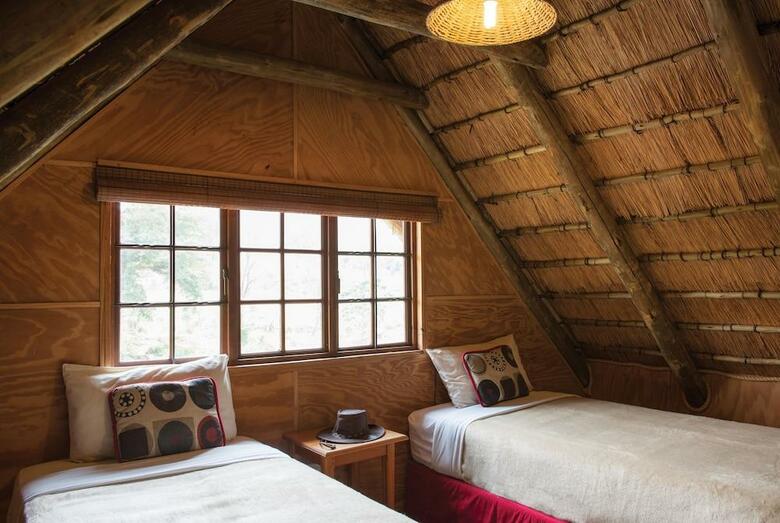 Hotel Hippo Hollow