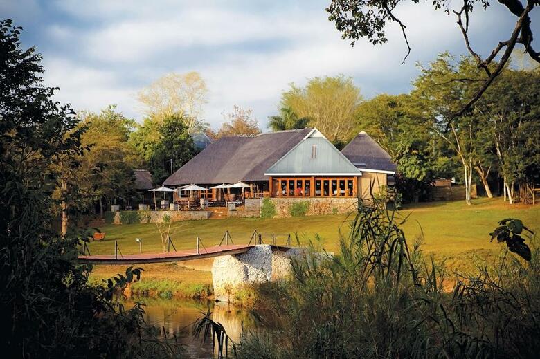 Hotel Hippo Hollow