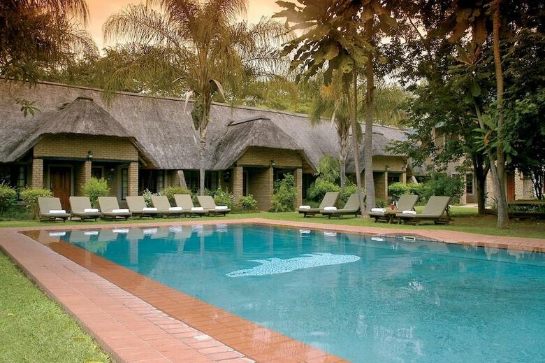 Hotel Hippo Hollow