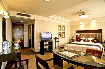 Hotel Howard Johnson Ginwa Plaza