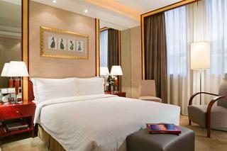 Hotel Mercure On Renmin Square