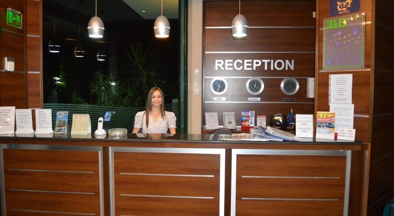 Hotel L&b