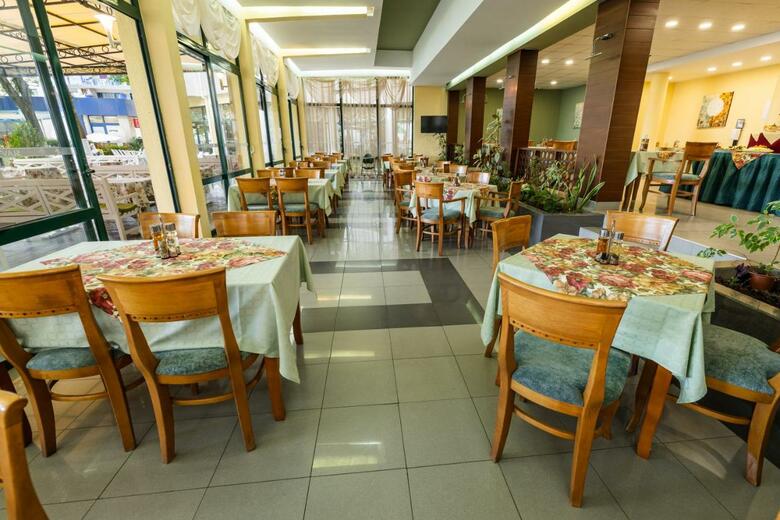 Hotel Slavyanski