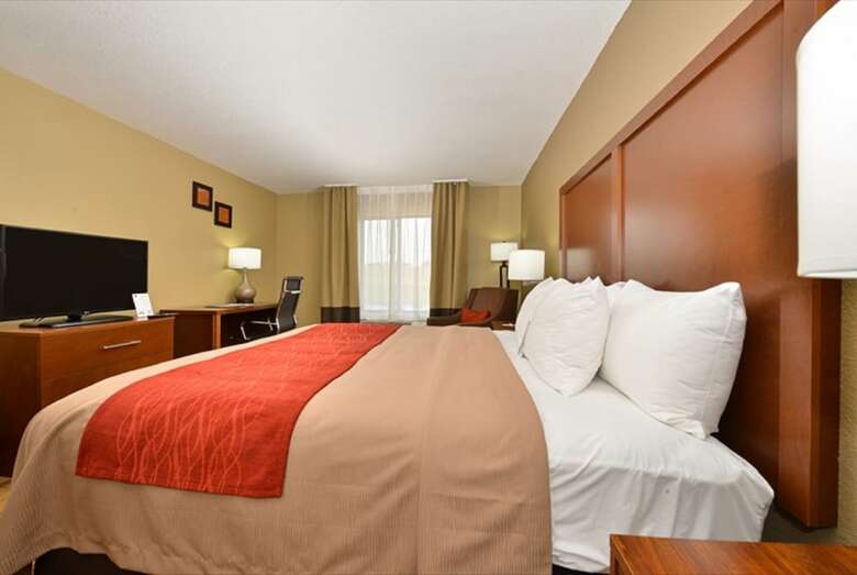 Hotel Comfort Inn & Suites Cedar Rapids North - Collins Road