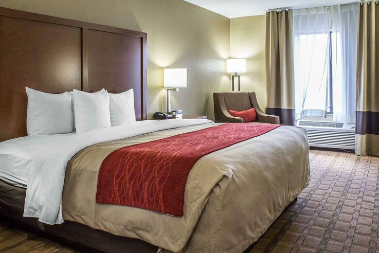 Hotel Comfort Inn & Suites Cedar Rapids North - Collins Road