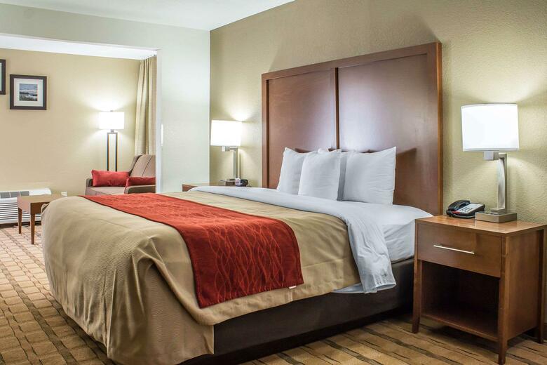 Hotel Comfort Inn & Suites Cedar Rapids North - Collins Road
