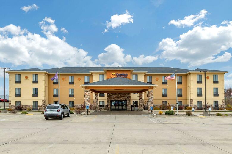 Hotel Comfort Inn & Suites Cedar Rapids North - Collins Road