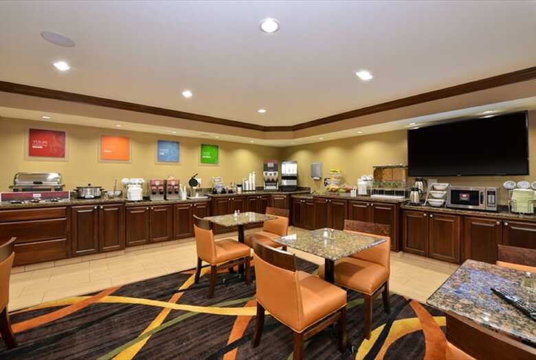 Hotel Comfort Inn & Suites Cedar Rapids North - Collins Road