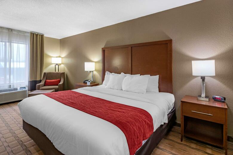 Hotel Comfort Inn & Suites Cedar Rapids North - Collins Road