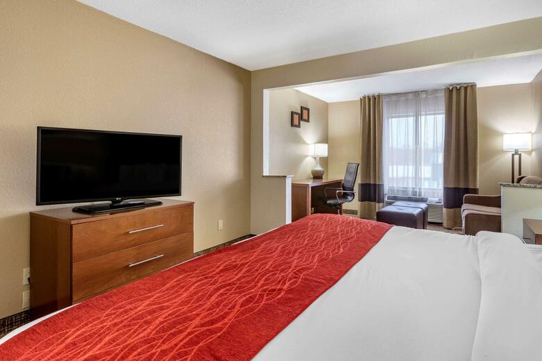 Hotel Comfort Inn & Suites Cedar Rapids North - Collins Road
