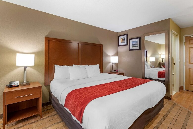 Hotel Comfort Inn & Suites Cedar Rapids North - Collins Road